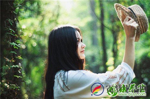 天麻炖乌鸡的优势 天麻的作用