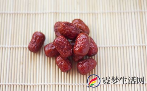 红枣不能和什么一起吃 红枣怎么吃 红枣最好的吃法