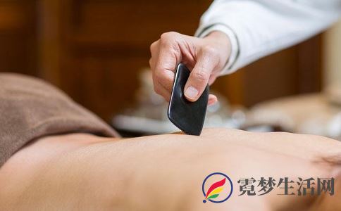 刮痧要用力吗 哪些情况不能刮痧 怎么刮痧才好