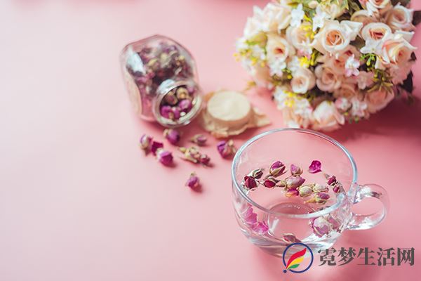 玫瑰花茶的功效与禁忌有哪些(图1)