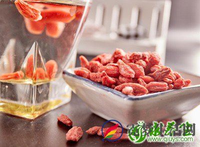 枸杞有哪些功效 晚上吃功效能最大发挥