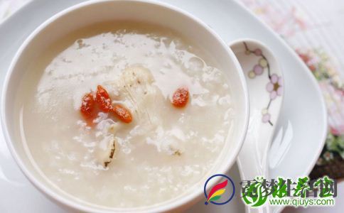 春季火气大怎么办 春季怎么降火好 春季按摩哪里可以降火