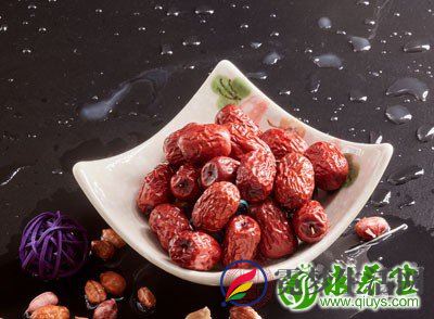 红枣怎么吃可以丰胸 想要丰胸试试它