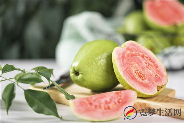 番石榴的功效与作用 吃番石榴的好处